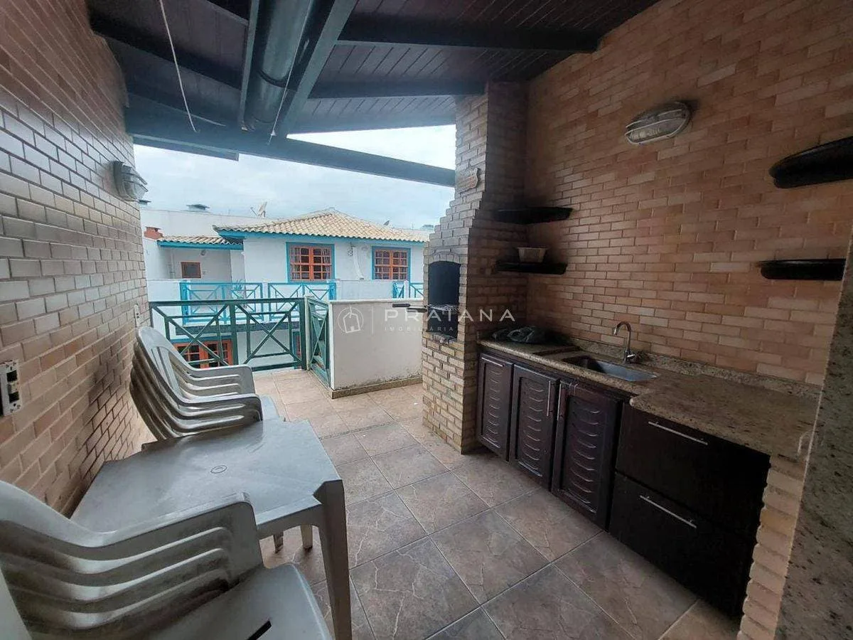 Casa Ampla com Piscina em Novo Arraial