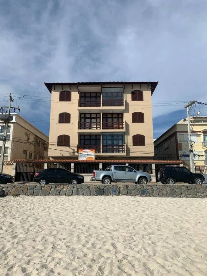 Apartamento de 1 Quarto a 200 Metros da Prainha — Sol da Manhã e Varanda - foto 2
