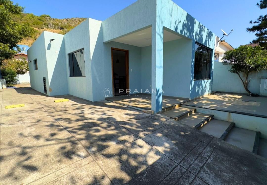 Casa independente e linear com 3 suítes - foto 1
